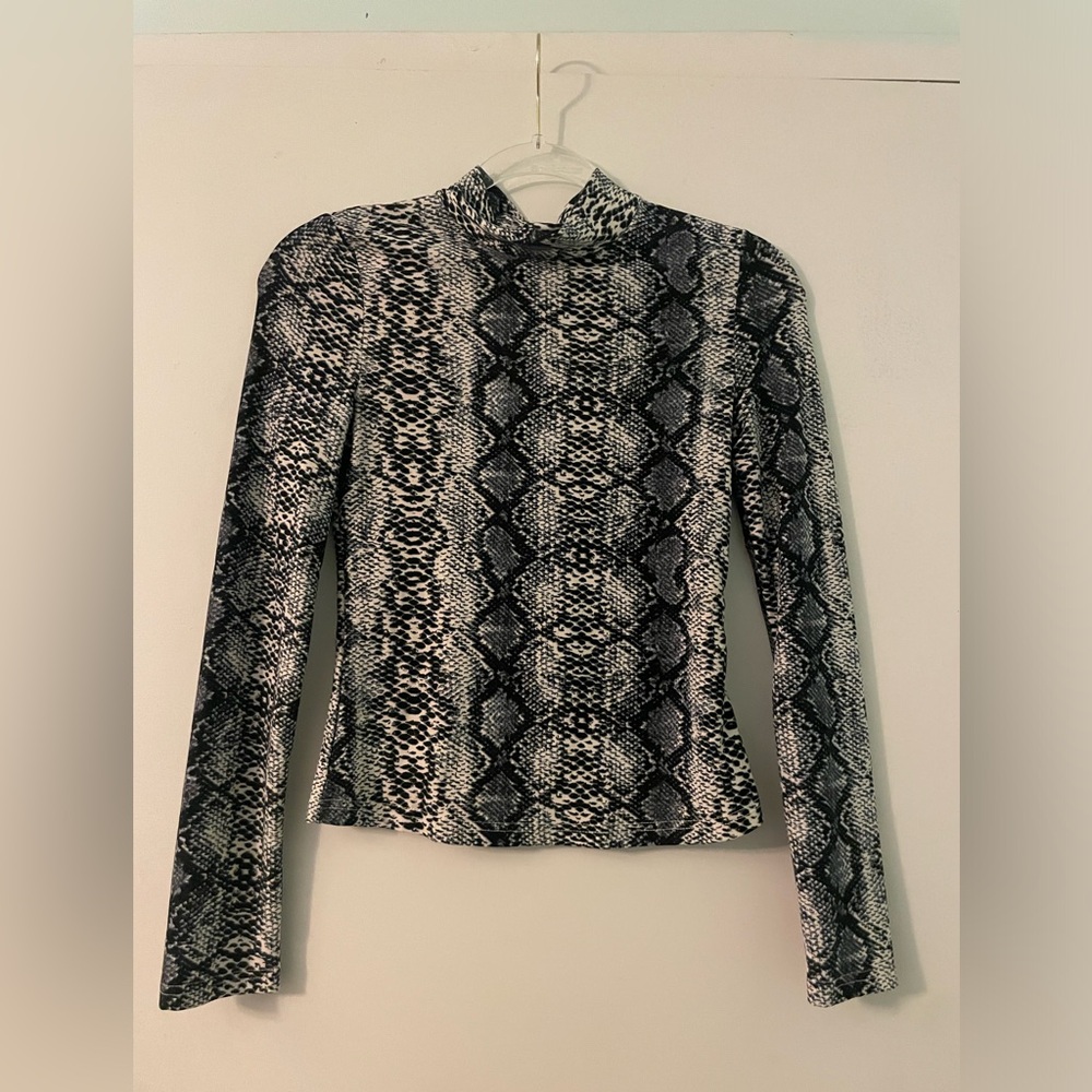 SHEIN snake skin turtle neck